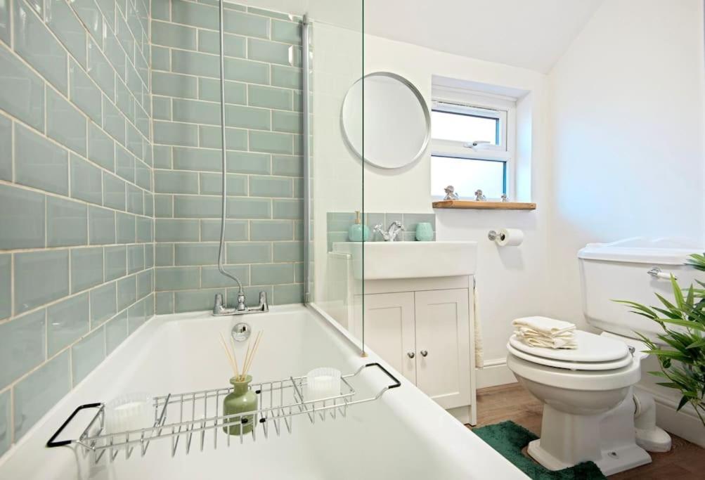From In South Cheshire Holiday home Crewe